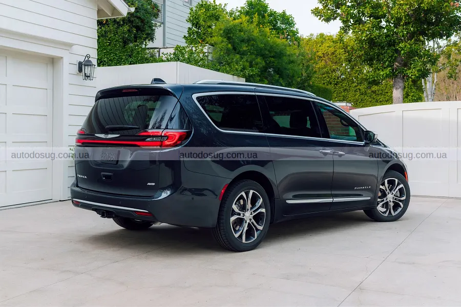 Chrysler готує доступнішу модель під назвою Pronto