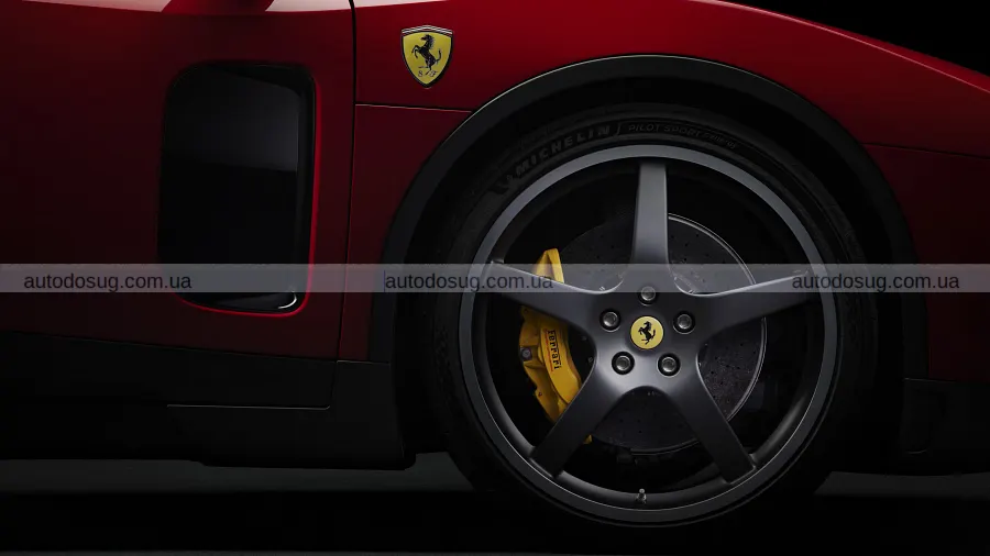 Ferrari увійшла в електроеру з незвичним Luce