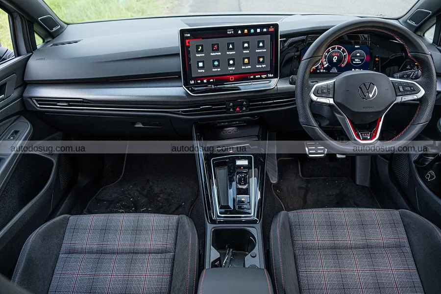 Golf GTI знову повернув собі азарт