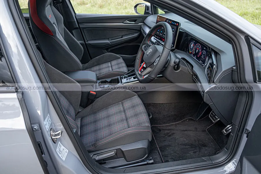 Golf GTI знову повернув собі азарт