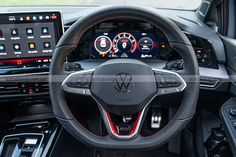 Golf GTI знову повернув собі азарт