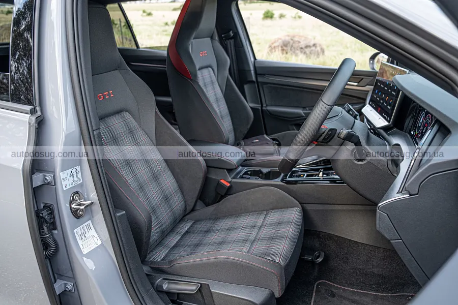 Golf GTI знову повернув собі азарт