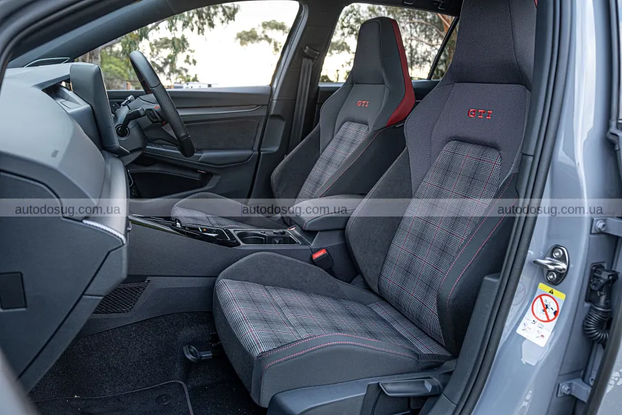 Golf GTI знову повернув собі азарт