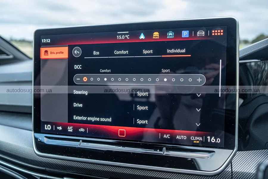 Golf GTI знову повернув собі азарт