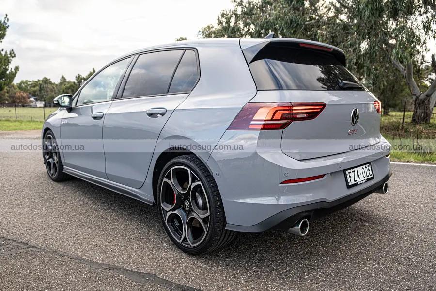 Golf GTI знову повернув собі азарт