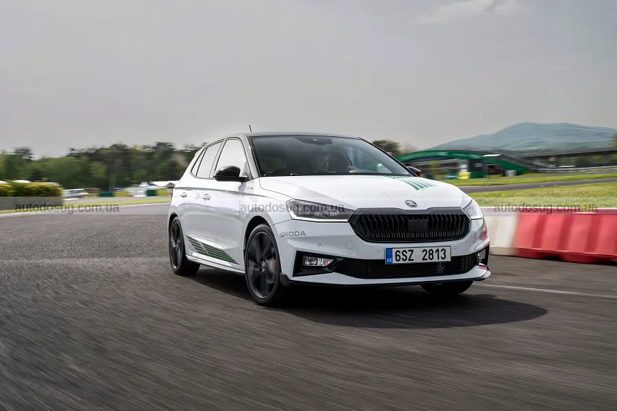 Ювілейна Skoda Fabia отримала версію Motorsport