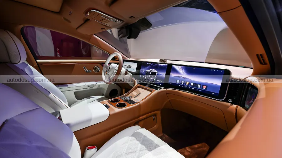 Maextro S800 приміряв золото і став ще розкішнішим
