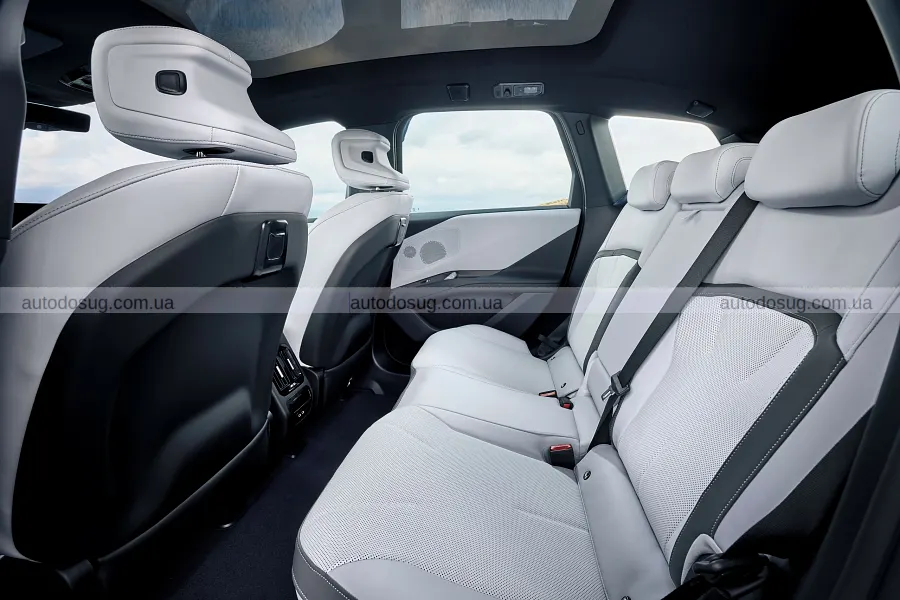 Новий BMW iX3 виявився дешевшим за X3 M50