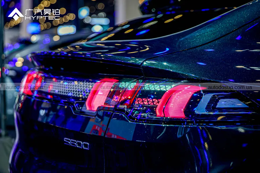 Новий GAC S600 виявився більшим за Macan EV
