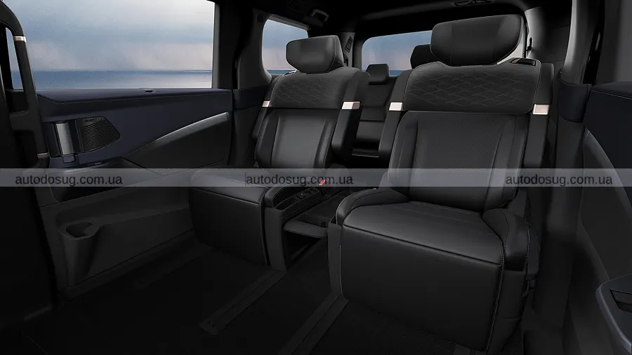 Новий Nissan Elgrand отримав розкішну версію Autech