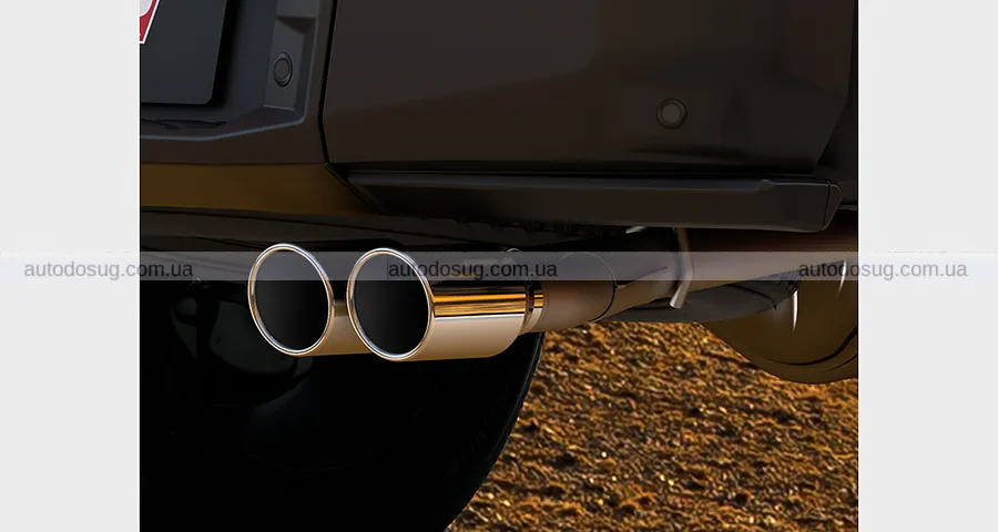 Новий Toyota Hilux приїхав у Японію з тюнінгом