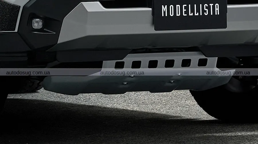 Новий Toyota Hilux приїхав у Японію з тюнінгом