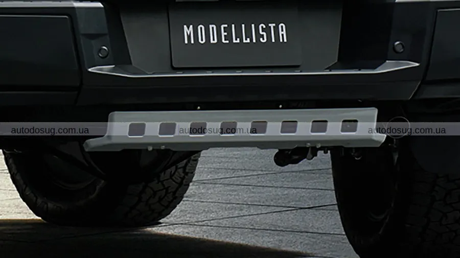 Новий Toyota Hilux приїхав у Японію з тюнінгом
