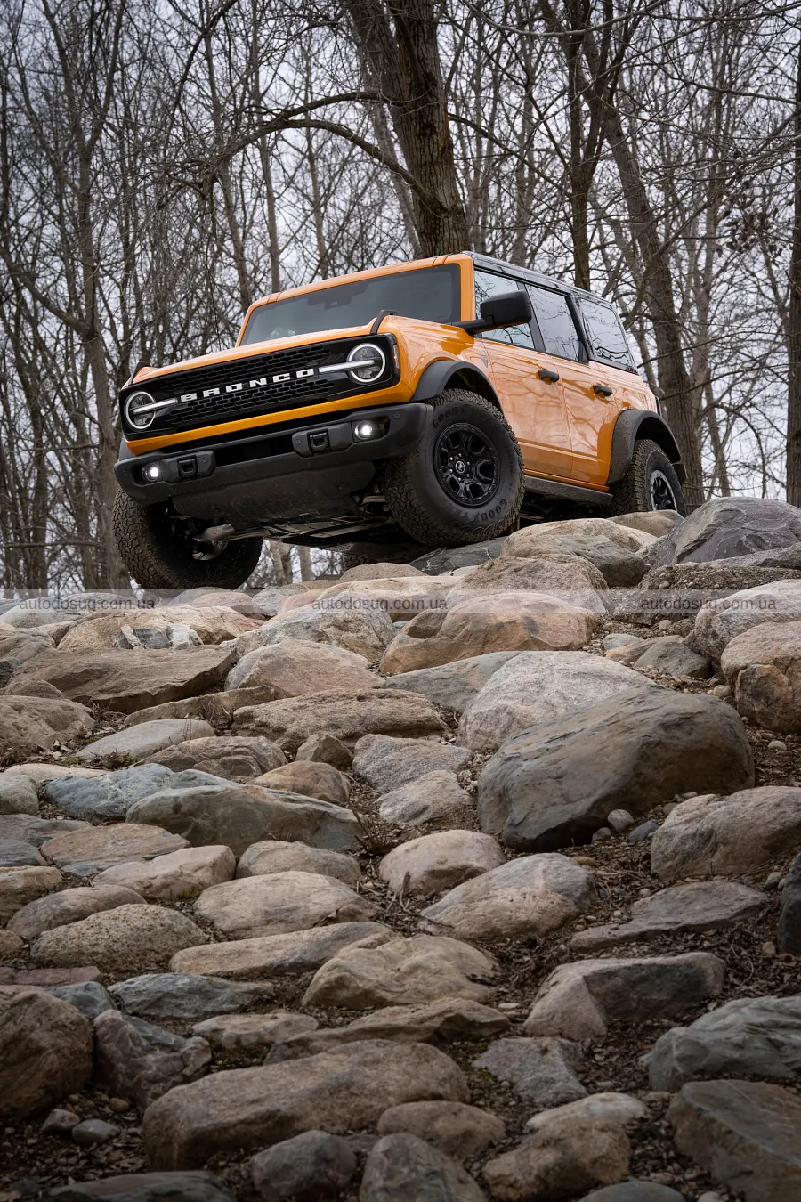 Проблеми з дахом змусили Ford відкликати Bronco