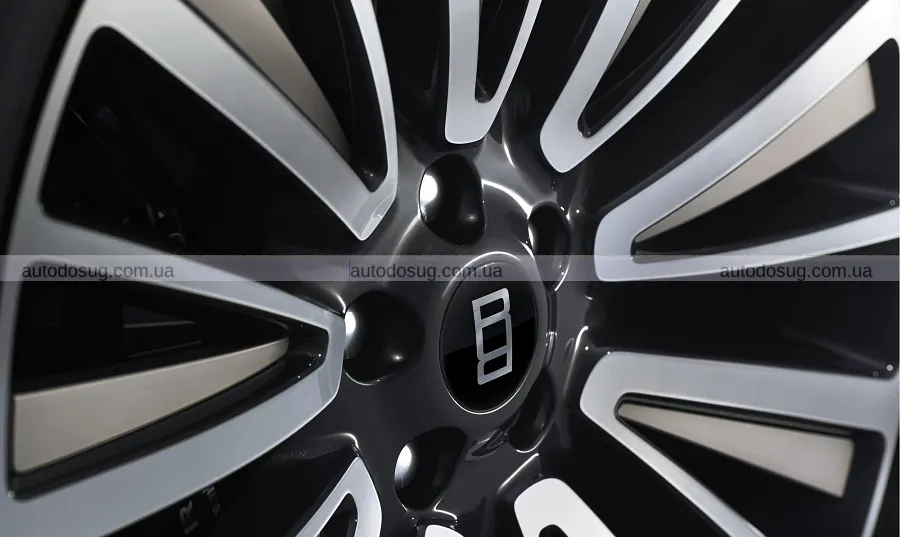 Range Rover SV Ultra вразив салоном без динаміків