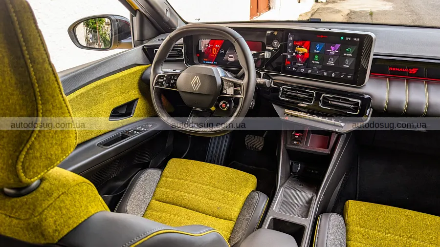 Renault 5 E-Tech підкорив не лише дизайном