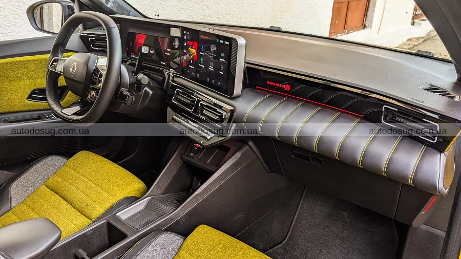 Renault 5 E-Tech підкорив не лише дизайном