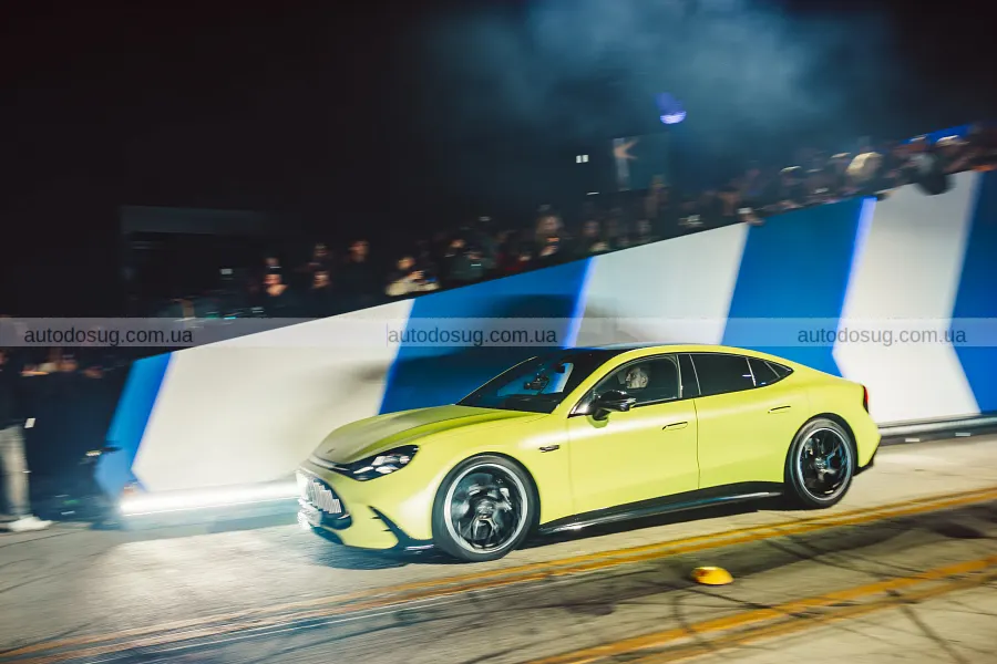 Ціни на електричний Mercedes-AMG GT здивували