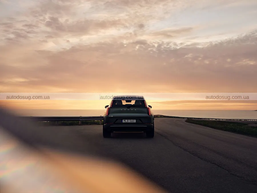 Volvo EX60 вийшов у США і вже приймає замовлення