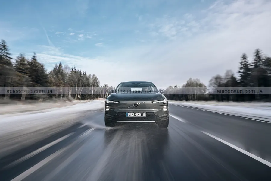 Volvo EX60 вийшов у США і вже приймає замовлення