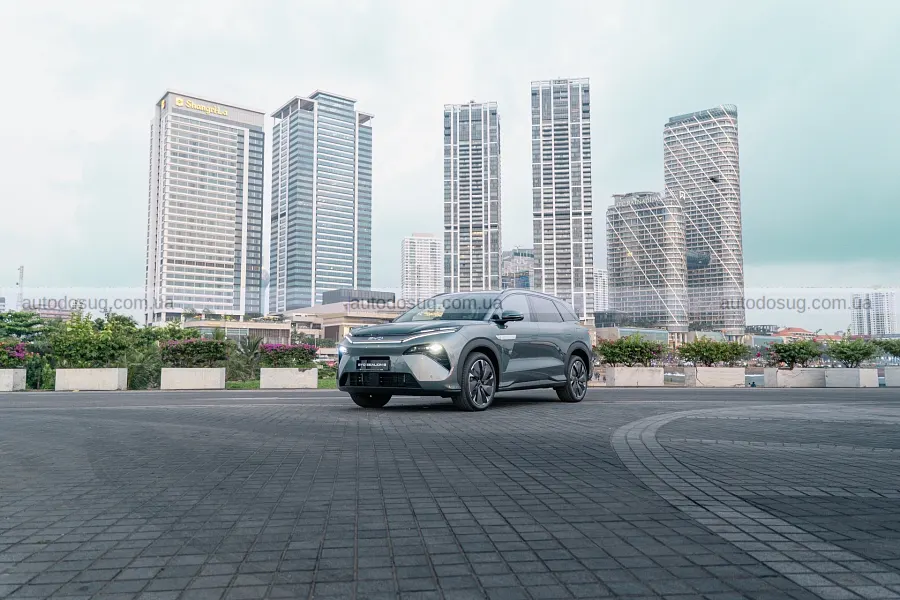 Амбіції BYD зросли, але до Toyota ще далеко