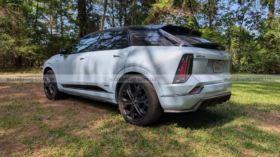 Cadillac Optiq-V дивує не лише швидкістю
