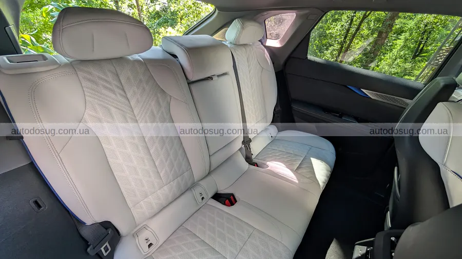 Cadillac Optiq-V дивує не лише швидкістю