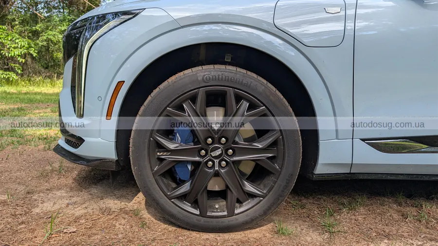 Cadillac Optiq-V дивує не лише швидкістю