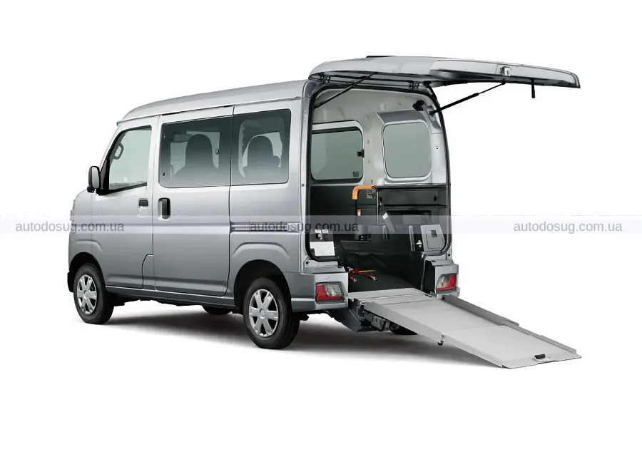 Daihatsu освіжила Hijet Cargo та Atrai без шуму