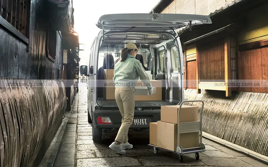 Daihatsu освіжила Hijet Cargo та Atrai без шуму