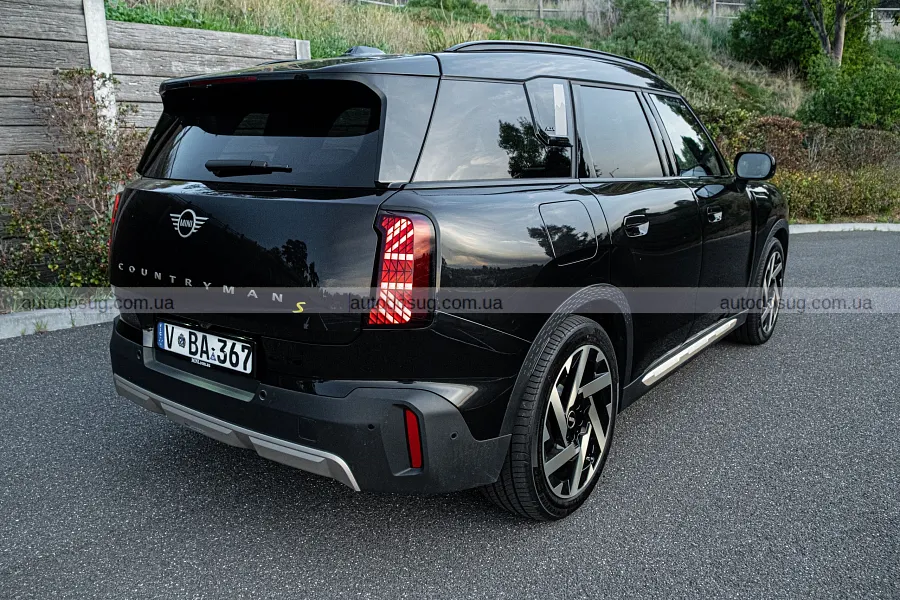 Електричний Mini Countryman здивував характером
