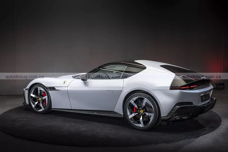 Ferrari підігріла чутки про механіку з автоматом
