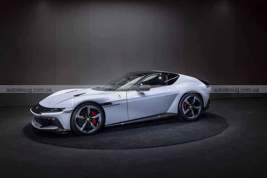 Ferrari підігріла чутки про механіку з автоматом
