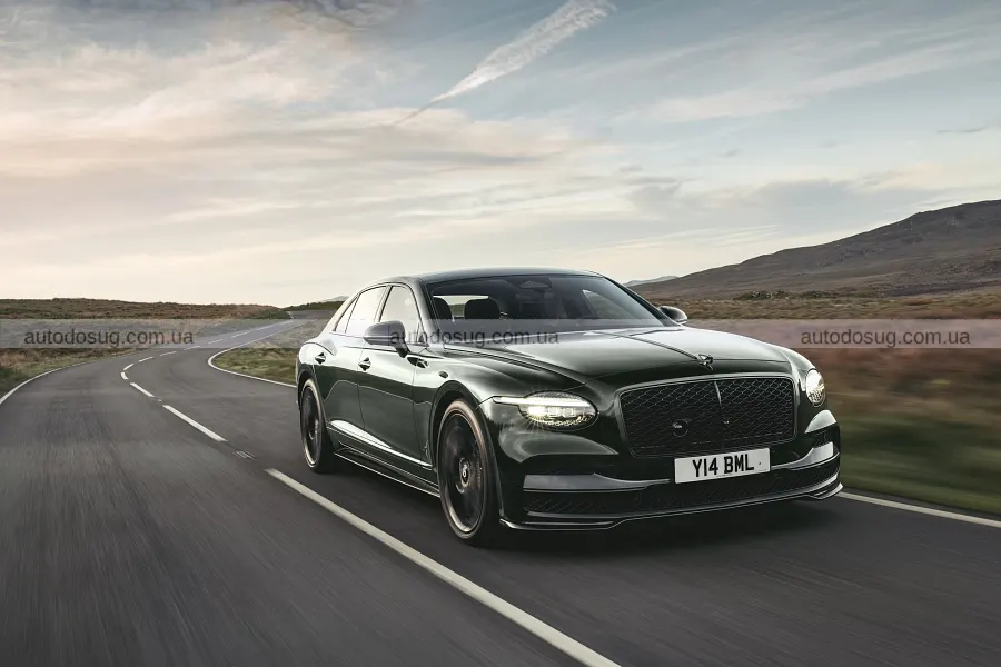 Flying Spur змінив обличчя і порвав з традицією
