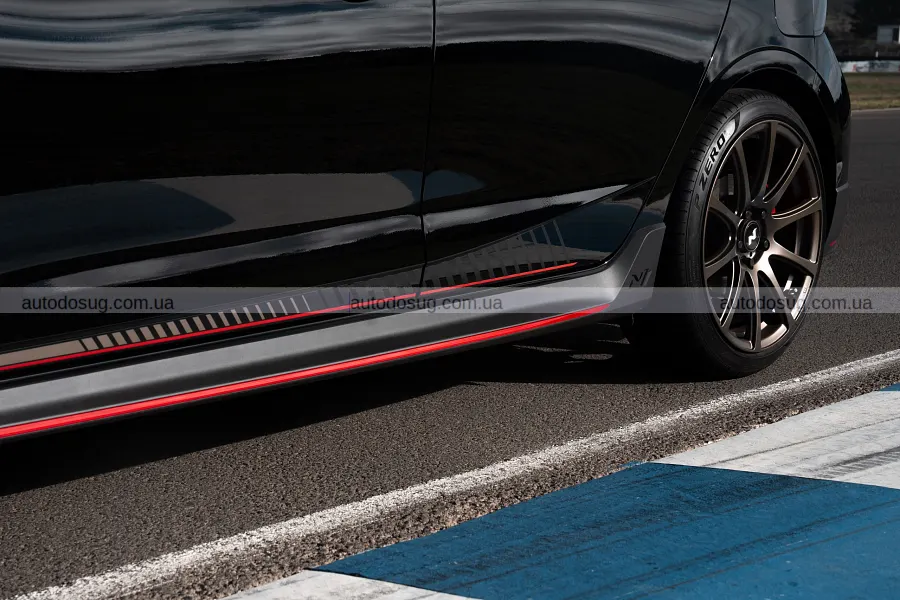 Hyundai i20 N отримав прощальну Shadow Edition
