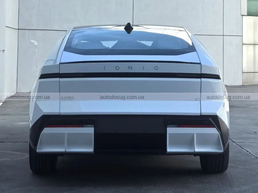 Hyundai розкрив запас ходу седана Ioniq V