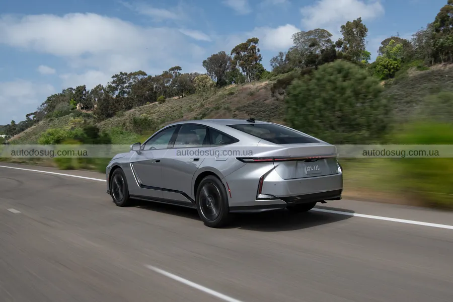 Lexus ES довго шукали баланс у підвісці