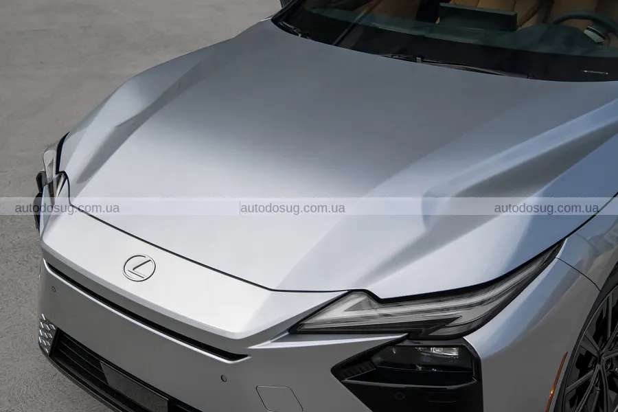 Lexus ES довго шукали баланс у підвісці