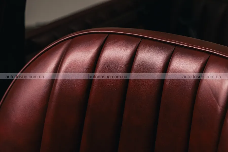 Міні-Bentley Момоа отримав 100 унікальних деталей