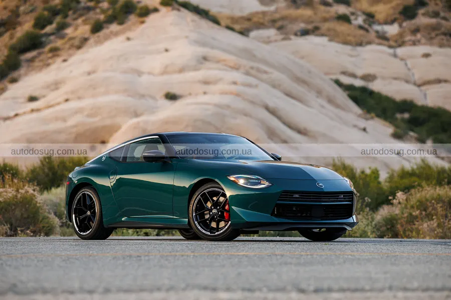 Nissan Z повернув у дизайн п’ять знаків минулого