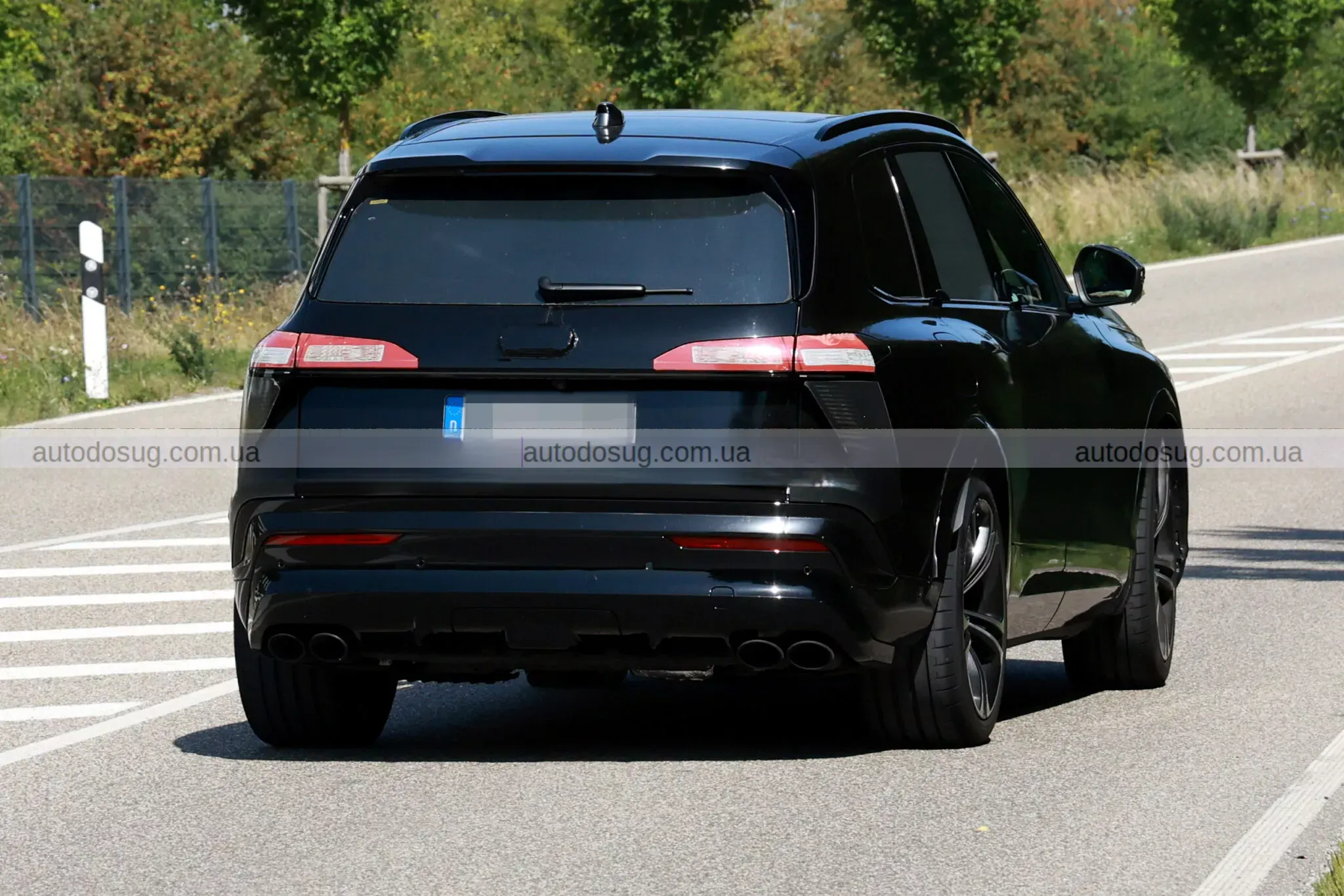 Новий Audi Q7 наблизився після 11 років паузи