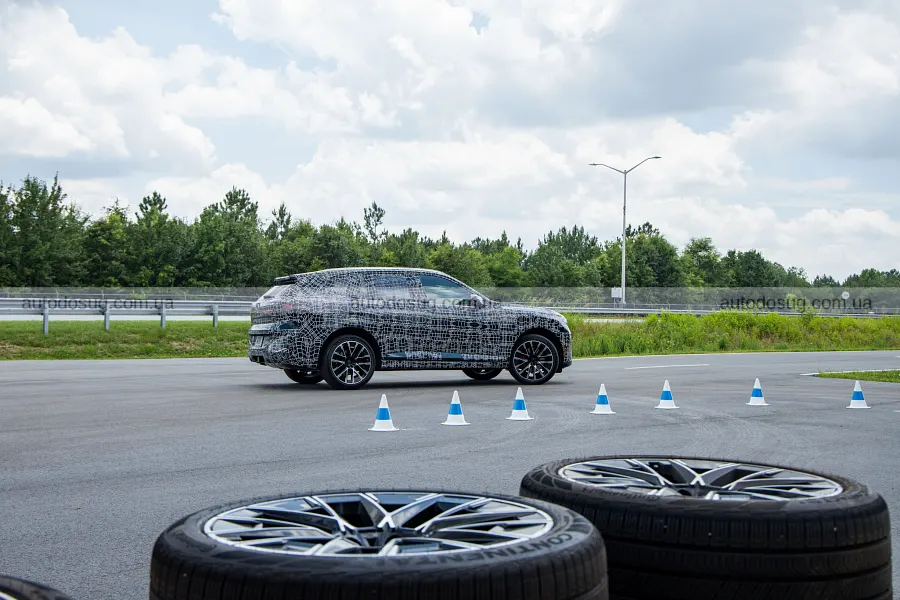 Новий BMW X5 отримає рекордну батарею і 570 к.с.