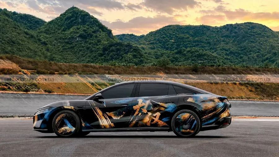 Новий BYD Great Han обійшов McLaren за потужністю
