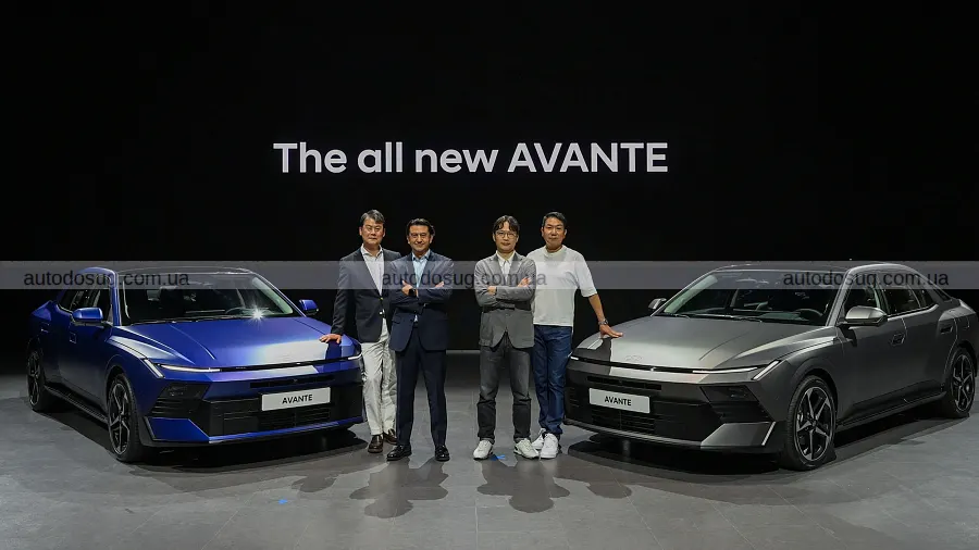 Новий Hyundai Elantra виріс і змінився до невпізнання
