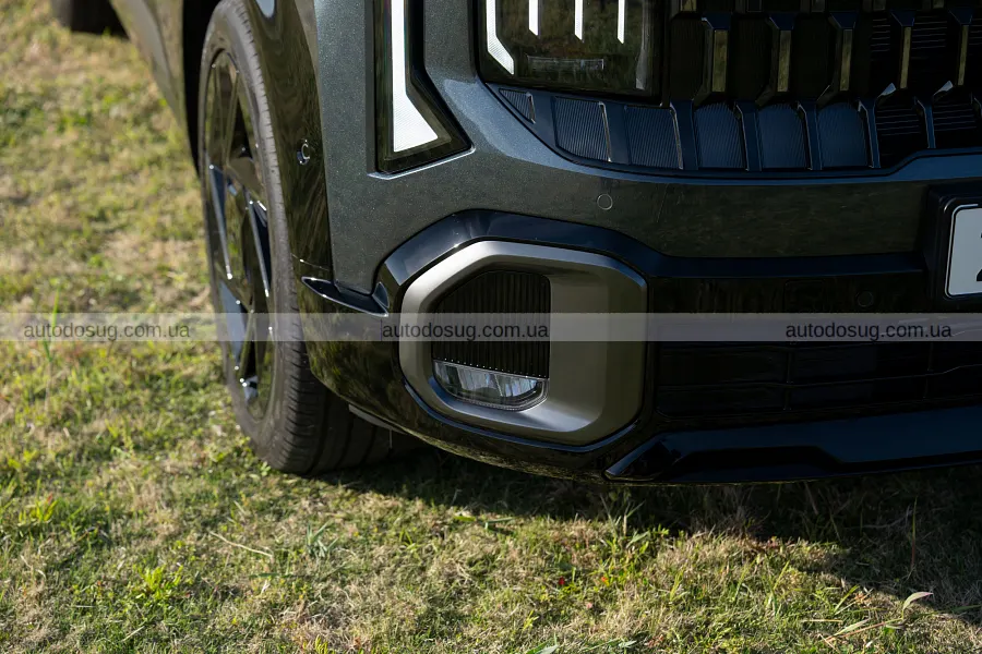 Новий Kia Seltos подорожчав і розкрив версії