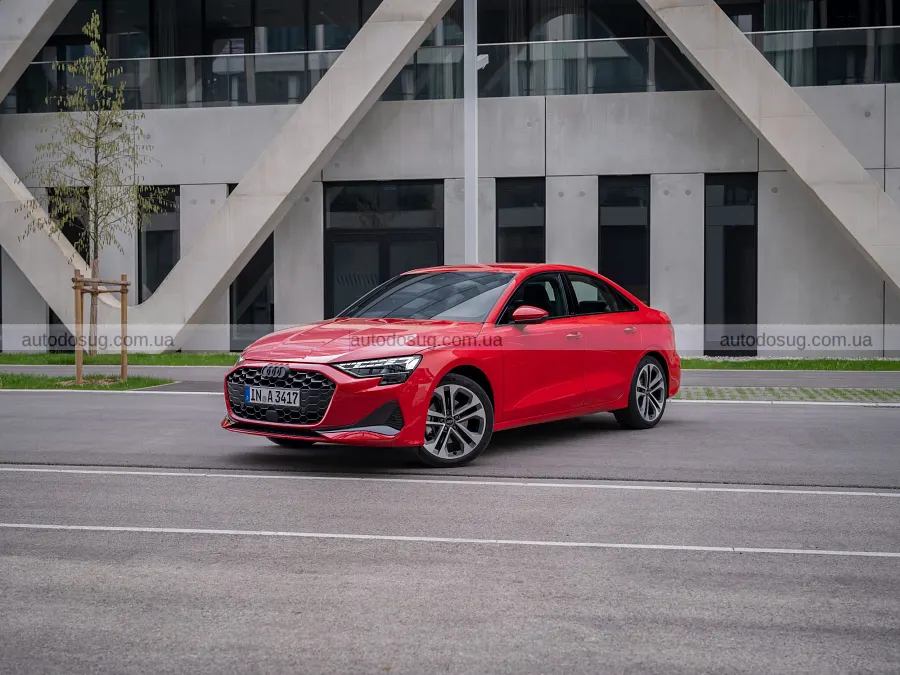 Оновлений Audi A3 отримав розумніше паркування