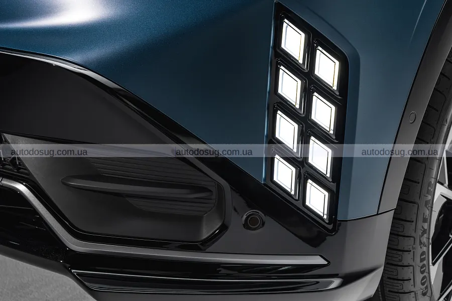 Оновлений Renault Megane E-Tech проїжджає далі