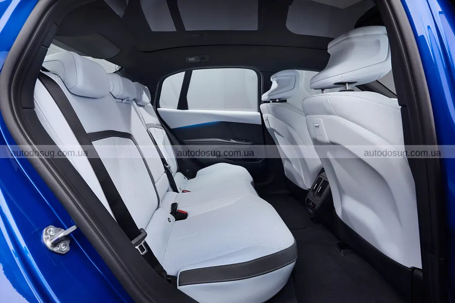 Попит змусив BMW раніше відкрити замовлення на i3