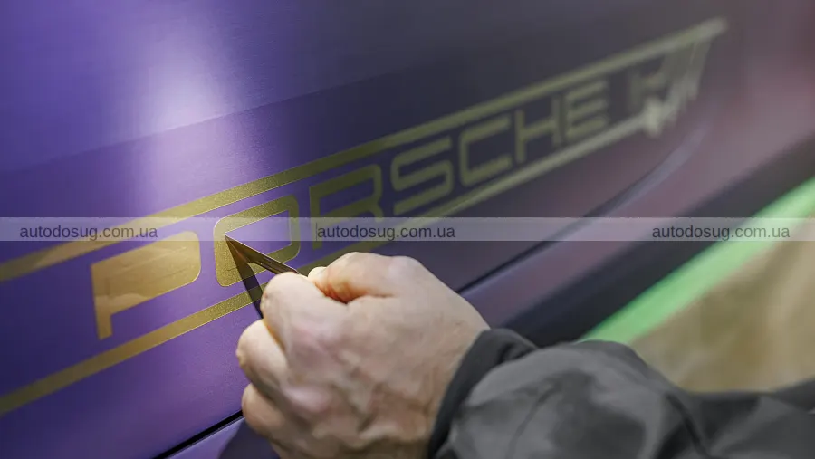 Porsche перетворила 911 GT3 на яскравий артоб’єкт