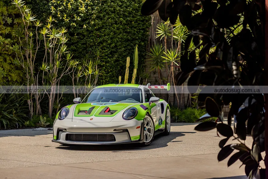 Porsche привезе на прем’єру три 911 з Toy Story 5